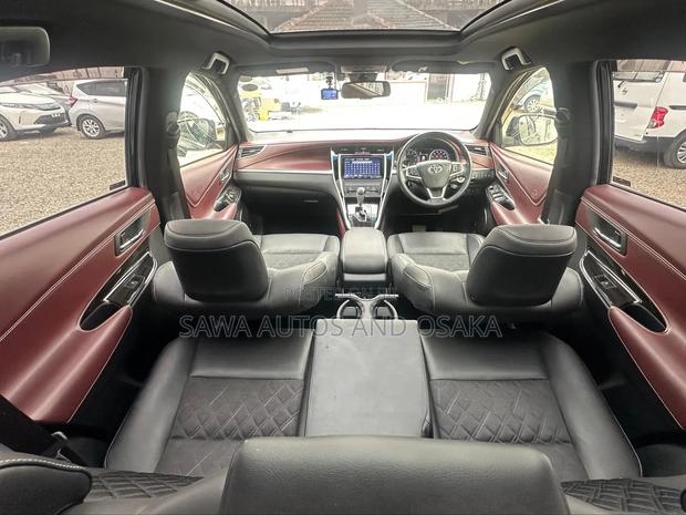 Toyota Harrier 2019 Black