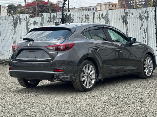Mazda Axela 2019 Gray