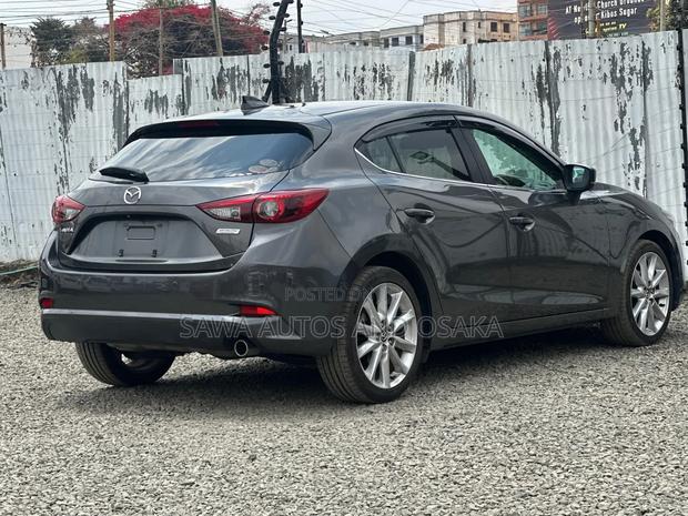 Mazda Axela 2019 Gray