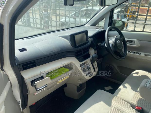 Daihatsu Move 2018 White