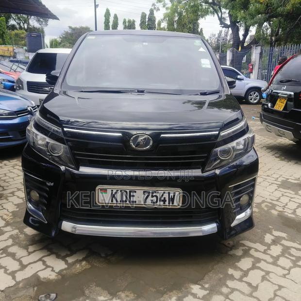 Toyota Voxy SV Premium 2014 Black