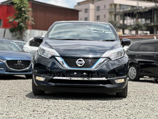 Nissan Note 1.2 Hybrid 2018 Black