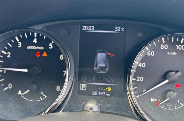 Nissan X-Trail 2019 Matt Black