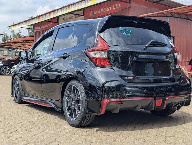 Nissan Note 1.2 Hybrid NISMO 2018 Black