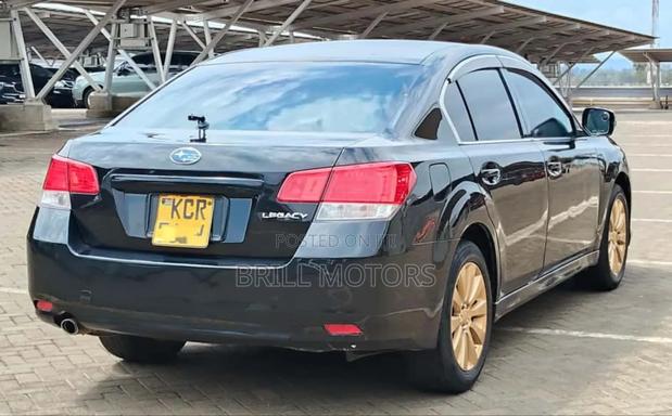 Subaru Legacy 2011 Black