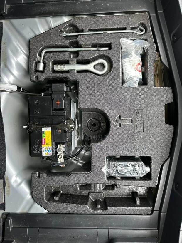 Nissan Note 2019 Silver