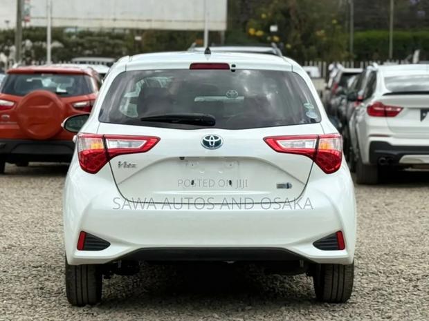 Toyota Vitz 2019 White