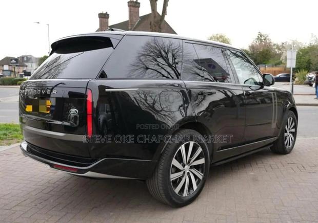 Land Rover Range Rover Vogue 2022 Matt Black