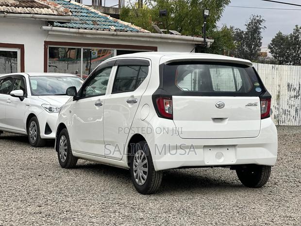 Daihatsu Mira 2019 White
