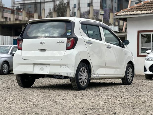 Daihatsu Mira 2019 White