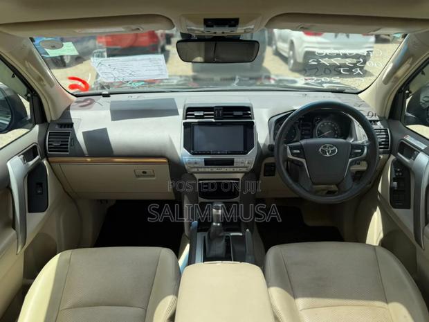 Toyota Land Cruiser Prado 2020 Matt Black