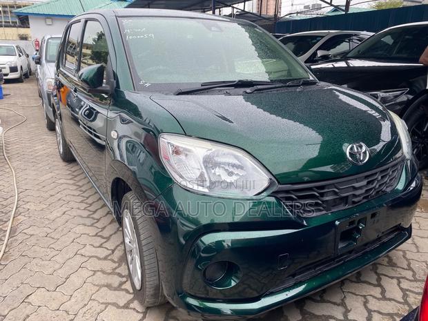 Toyota Passo 2018 Green