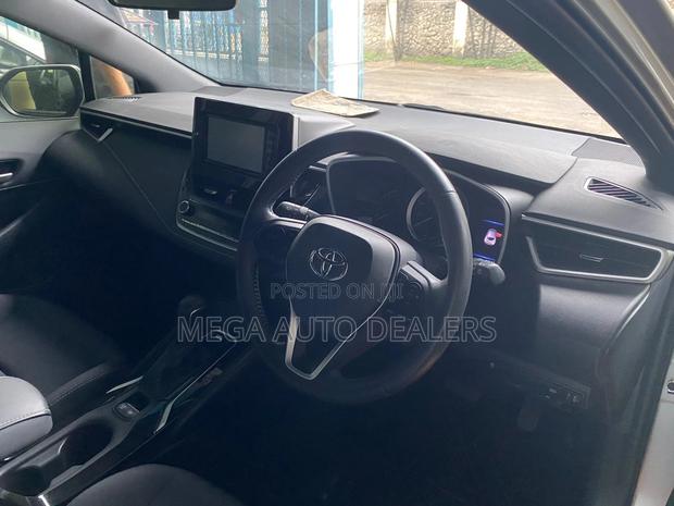 Toyota Corolla 2018 Silver