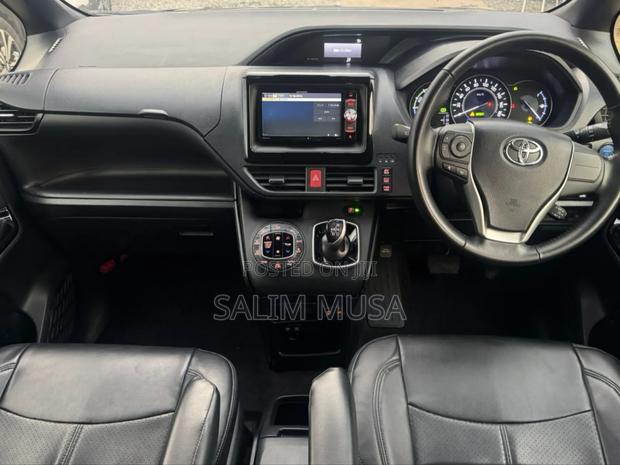 Toyota Voxy 2019 Black