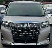 Toyota Alphard 2019 White for sale