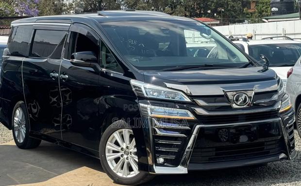 Toyota Vellfire 2018 Black