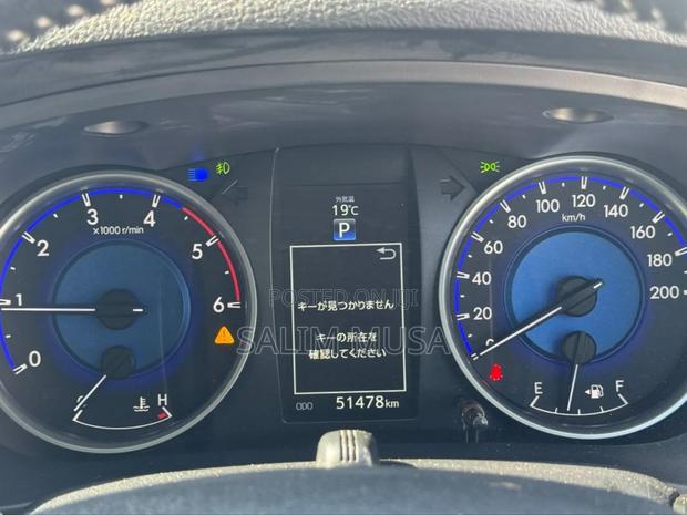 Toyota Hilux 2019 Blue