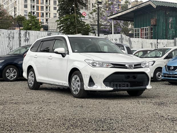 Toyota Corolla Fielder 1.5 Petrol FWD 2018 White