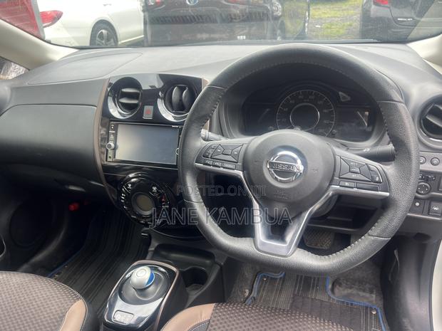 Nissan Note 1.2 Hybrid 2018 Silver