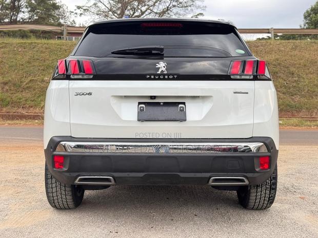 Peugeot 3008 2018 White