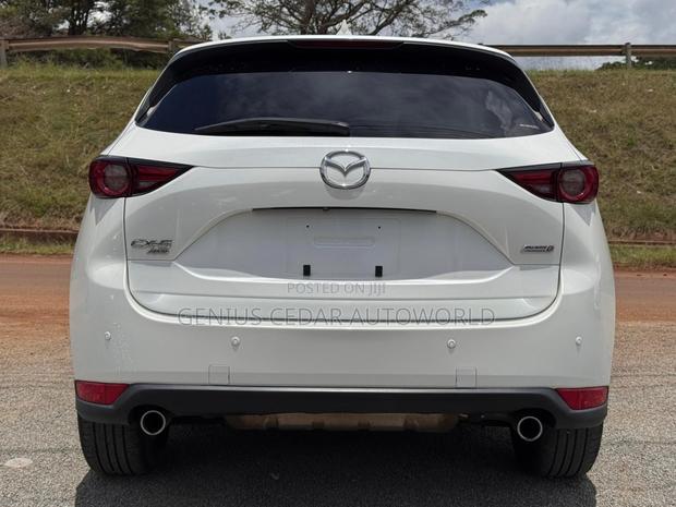 Mazda CX-5 2018 White