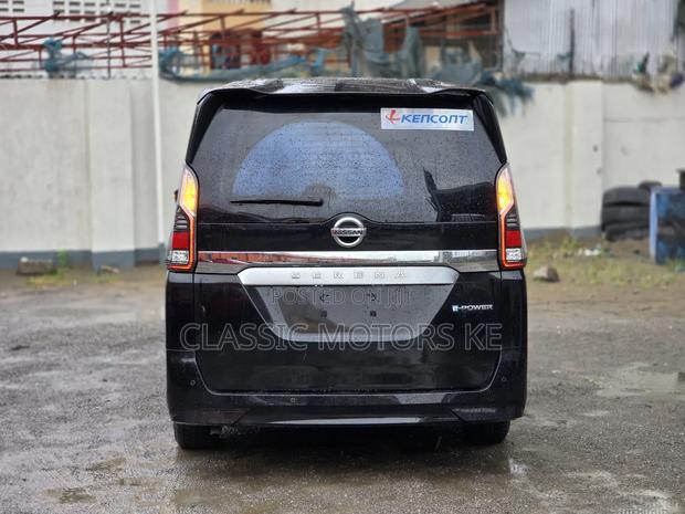 Nissan Serena 2019 Black