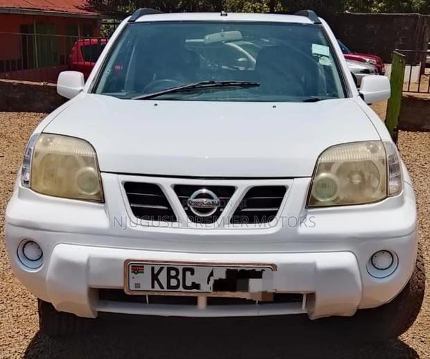 Nissan X-Trail 2003 White