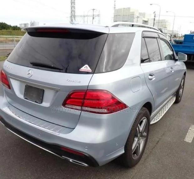 Mercedes-Benz GLE-Class 2017 Silver
