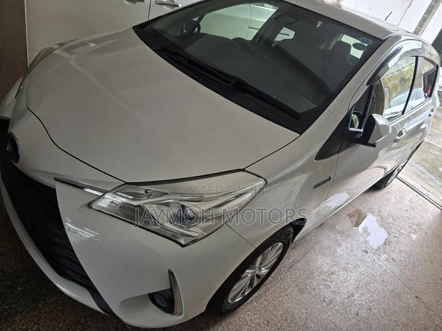 Toyota Vitz 2019 White