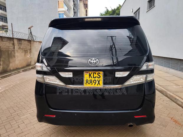 Toyota Vellfire 2012 Black