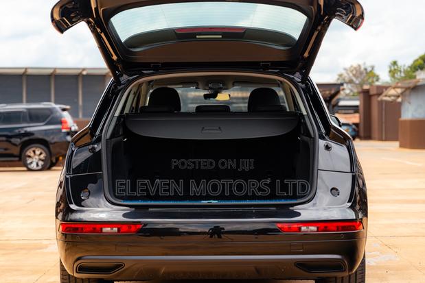 Audi Q5 2.0T Premium AWD quattro 2019 Black