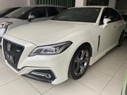 Toyota Crown 2018 White for sale