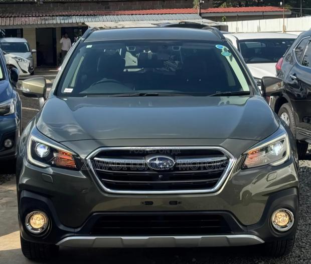Subaru Outback 2.5i Premium AWD 2019 Green