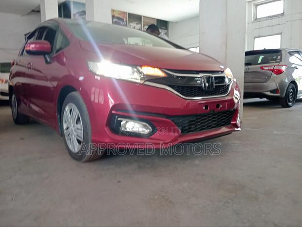Honda Fit 2018 Maroon