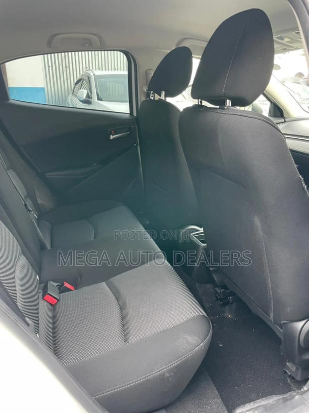 Mazda Demio 2018 White