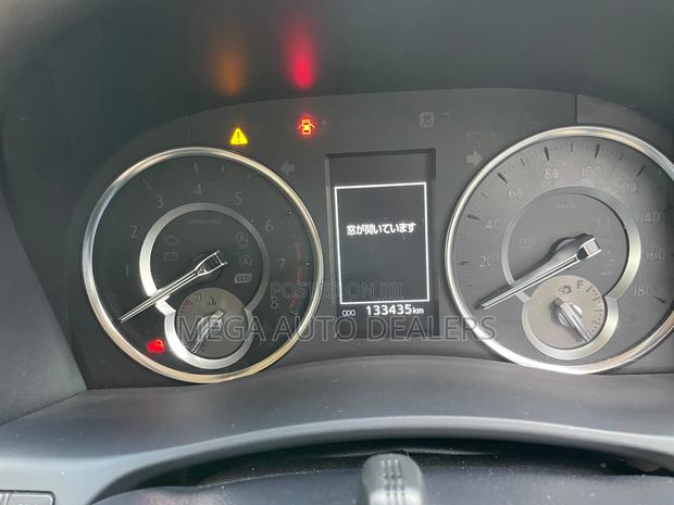 Toyota Vellfire 2018 Brown