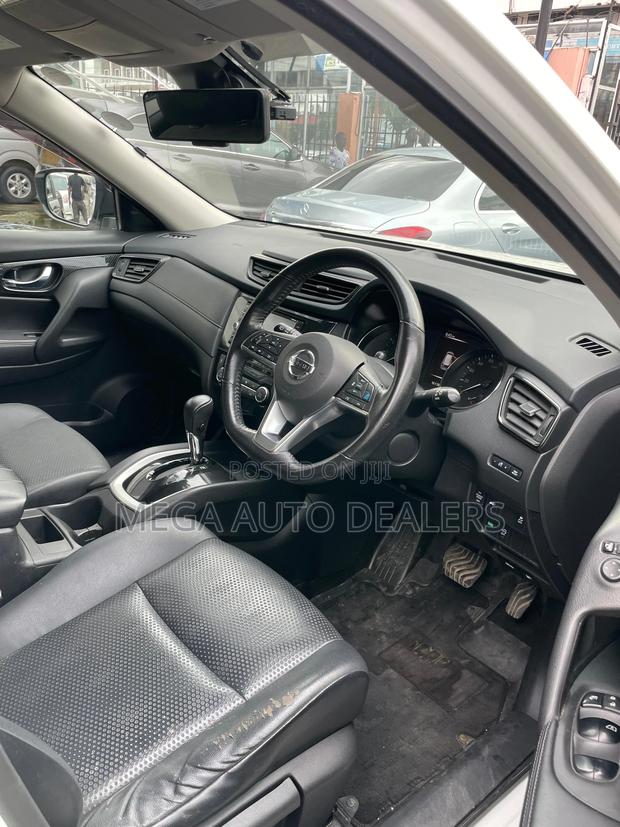 Nissan X-Trail 2018 White