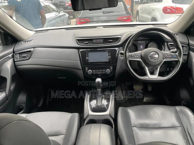 Nissan X-Trail 2018 White