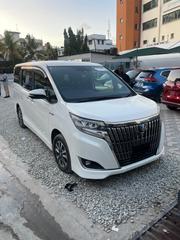 Toyota Esquire 2018 White for sale