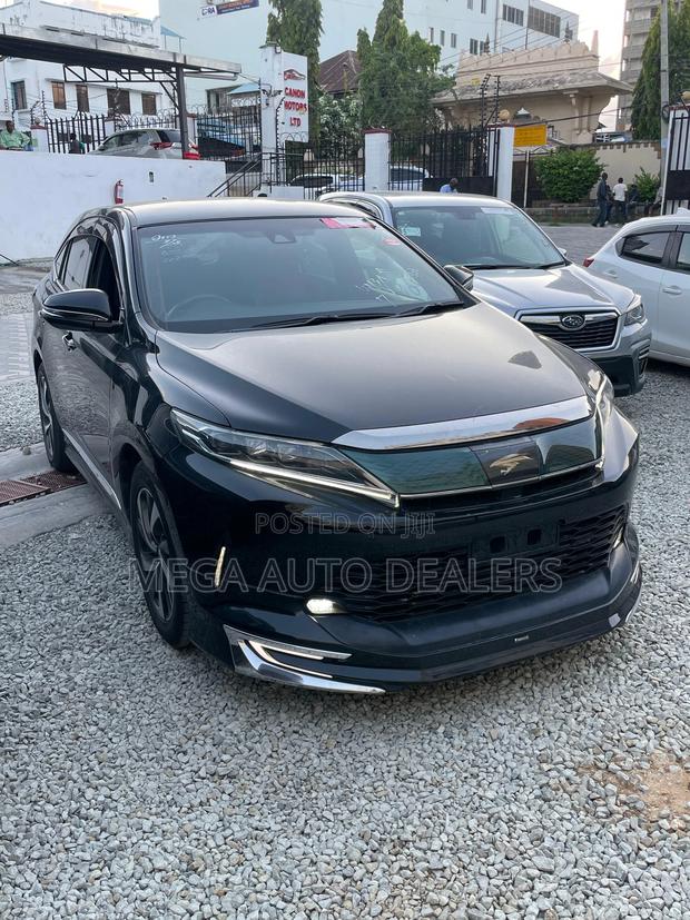 Toyota Harrier 2018 Black