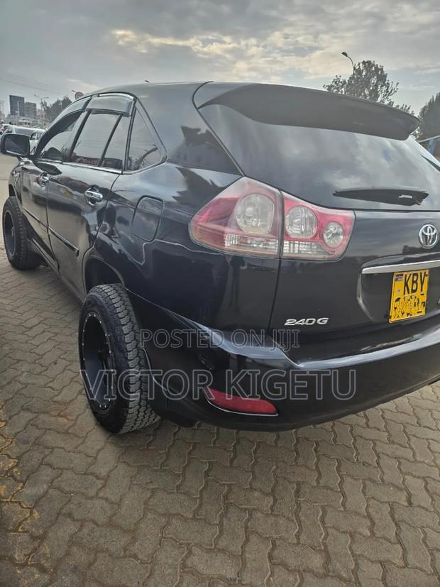 Toyota Harrier 2.4 2007 Black