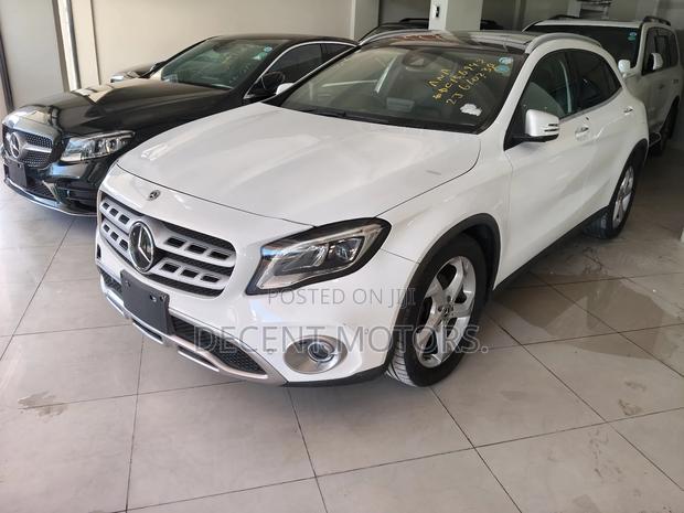 Mercedes-Benz GLA-Class 2019 White