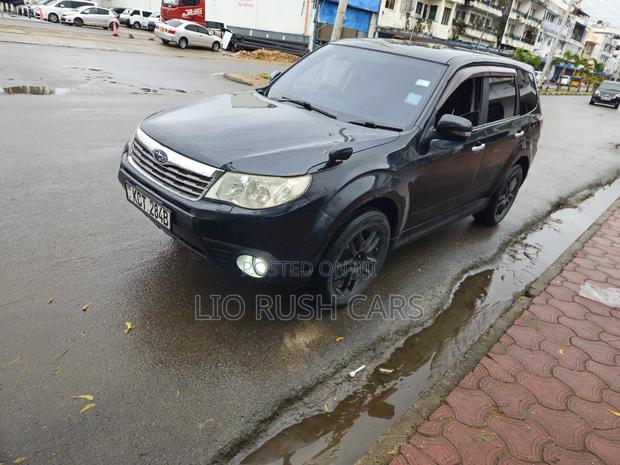 Subaru Forester 2011 Black