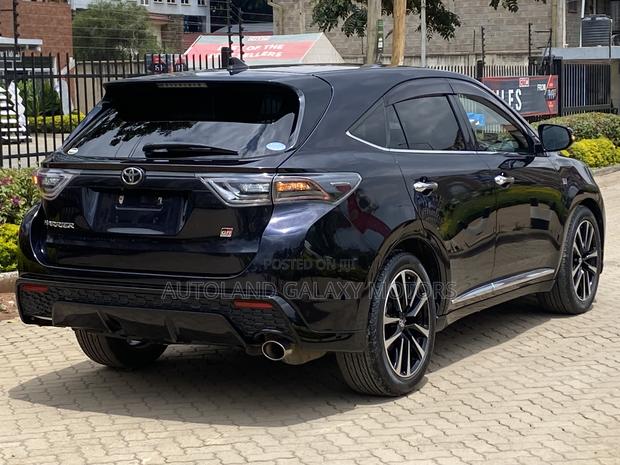 Toyota Harrier 2019 Black