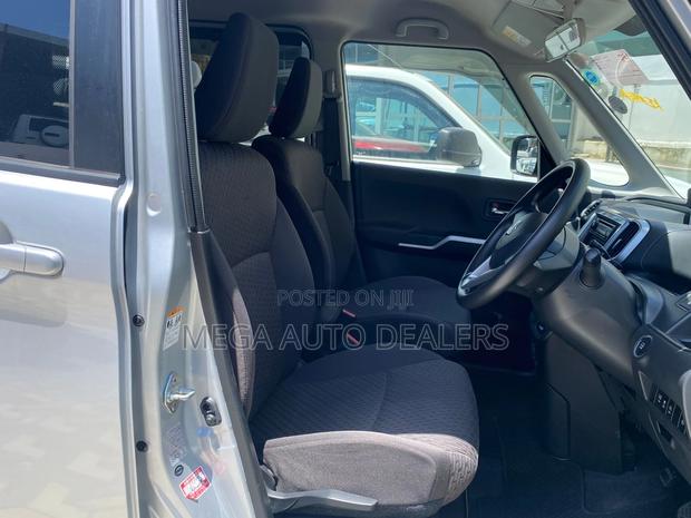 Suzuki Solio 2018 Silver