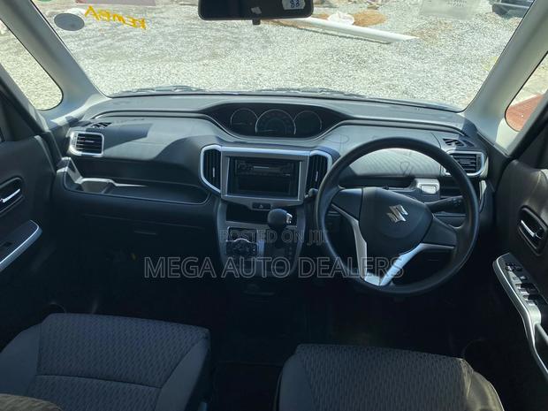 Suzuki Solio 2018 Silver