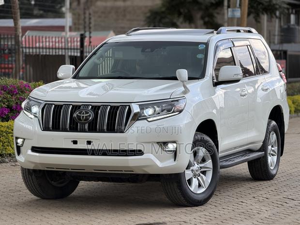Toyota Land Cruiser Prado 2.7 2019 Pearl