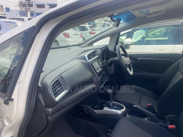 Honda Fit 2018 White