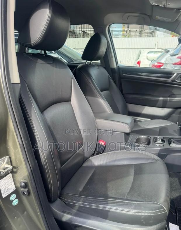 Subaru Outback 2.5i Premium AWD 2018 Green