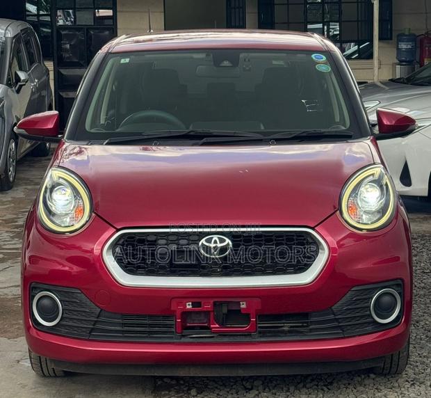 Toyota Passo 1.0 FWD 2018 Red